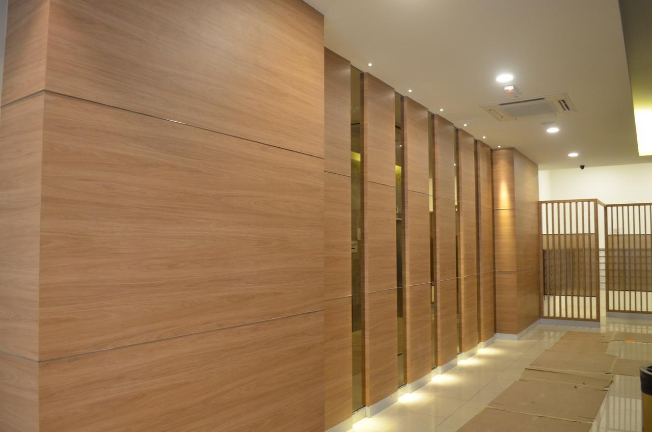 1 Tebrau Suites By Subhome Johor Bahru Exterior photo