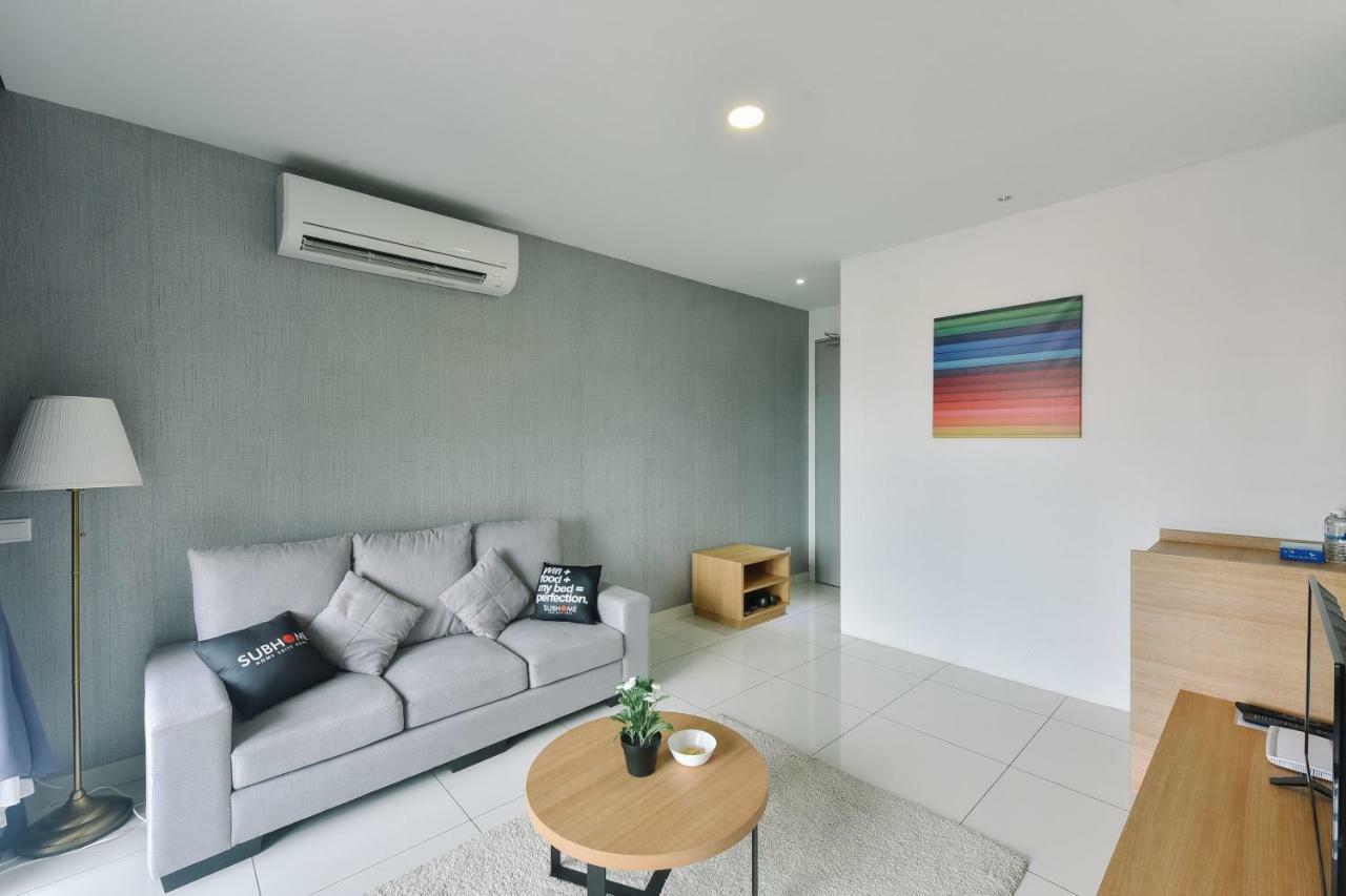 1 Tebrau Suites By Subhome Johor Bahru Exterior photo